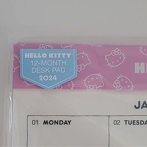 Hello kitty products ! Hello Kitty Plug 🎀
